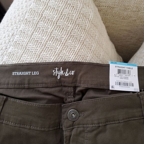 Style & Co Plus Size Mid-Rise Straight Jeans Sz 20W = 38x30 - Picture 10 of 14